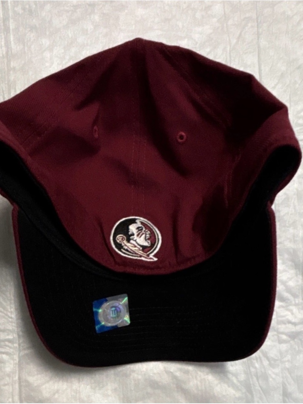 Nike Men's Maroon Baseball Cap with Embroidered Native Logo - Picture 3 of 3